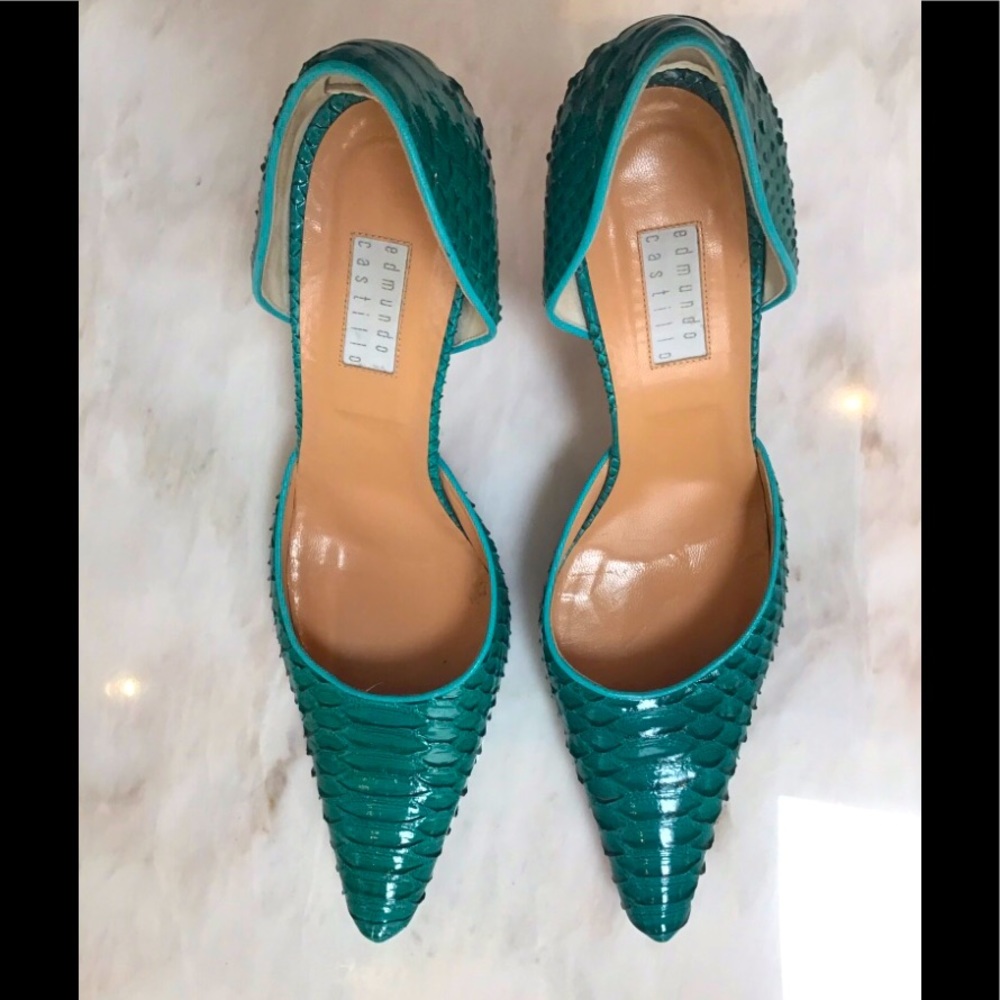Edmundo Castillo Python Pumps - Picture 3 of 9